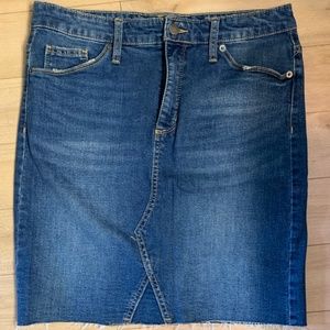 Universal Thread Frayed Denim Mini Skirt - Size 10
